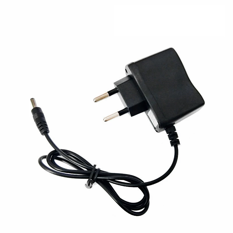 12.6V 1A Lithium Battery Charger for 18650 Li-Ion Battery Packs